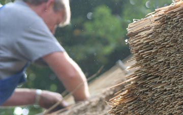 professional Eccles On Sea thatchers